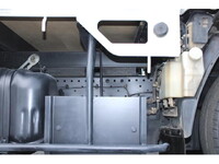 いすゞエルフ平ボディ小型（2t・3t）[写真29]