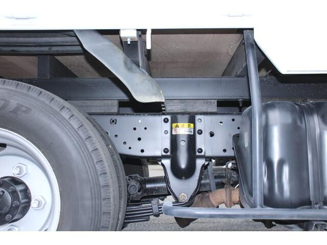 いすゞエルフ平ボディ小型（2t・3t）[写真29]