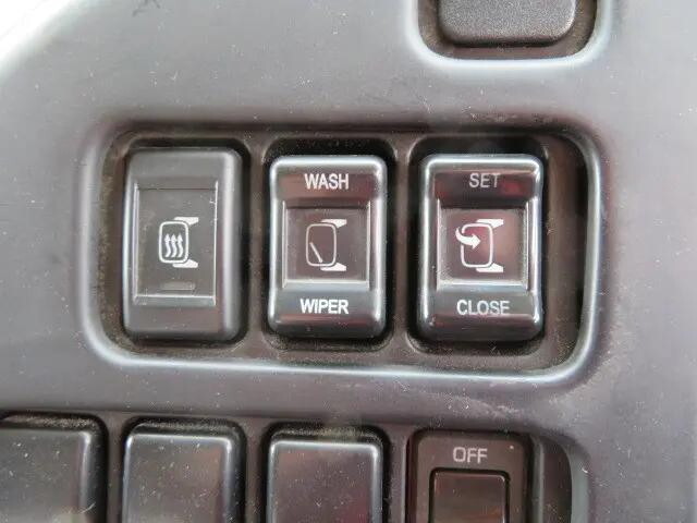 いすゞギガ深ダンプ（土砂禁ダンプ）大型（10t）[写真13]