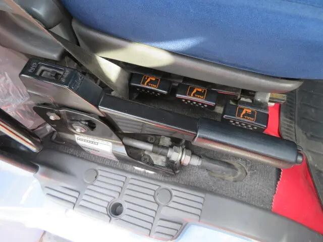 いすゞギガ深ダンプ（土砂禁ダンプ）大型（10t）[写真19]