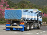 いすゞギガ深ダンプ（土砂禁ダンプ）大型（10t）[写真02]
