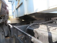 いすゞギガ深ダンプ（土砂禁ダンプ）大型（10t）[写真33]