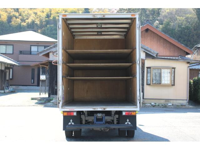 三菱ふそうキャンターアルミバン小型（2t・3t）[写真14]