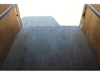 三菱ふそうキャンターアルミバン小型（2t・3t）[写真17]