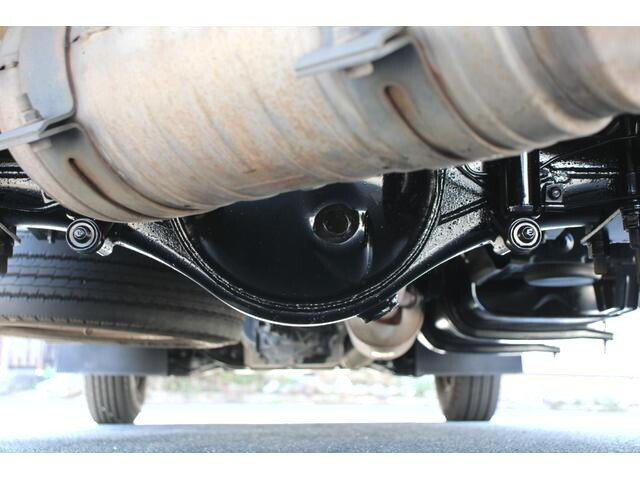 三菱ふそうキャンターアルミバン小型（2t・3t）[写真23]