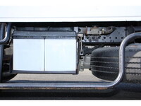 いすゞエルフダブルキャブ（Wキャブ）小型（2t・3t）[写真18]