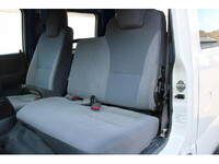 いすゞエルフダブルキャブ（Wキャブ）小型（2t・3t）[写真33]