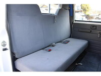 いすゞエルフダブルキャブ（Wキャブ）小型（2t・3t）[写真36]