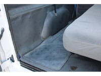 いすゞエルフダブルキャブ（Wキャブ）小型（2t・3t）[写真39]