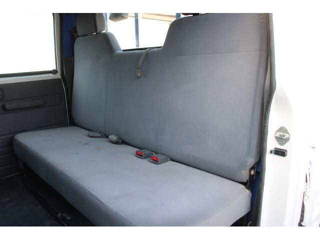 いすゞエルフダブルキャブ（Wキャブ）小型（2t・3t）[写真39]