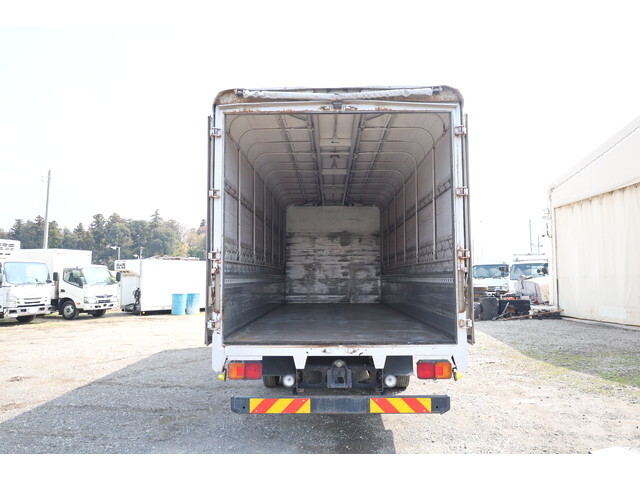 日野レンジャー幌ウイング中型（4t）[写真12]