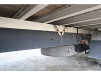 日野レンジャー幌ウイング中型（4t）[写真24]