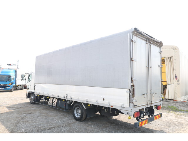 日野レンジャー幌ウイング中型（4t）[写真04]