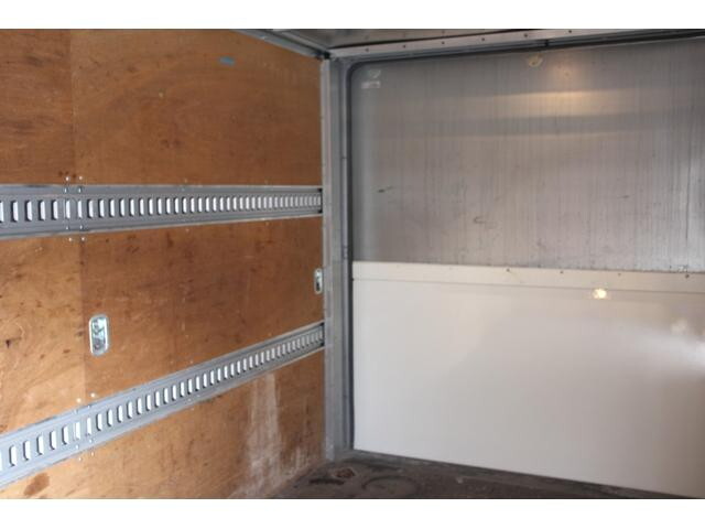 トヨタダイナパネルバン小型（2t・3t）[写真18]