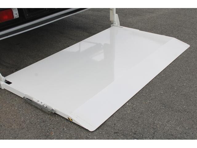 トヨタダイナパネルバン小型（2t・3t）[写真22]