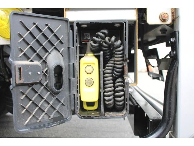 トヨタダイナパネルバン小型（2t・3t）[写真27]