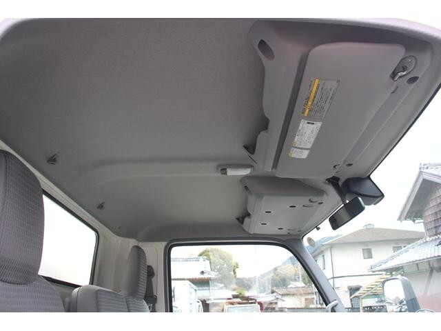 トヨタダイナパネルバン小型（2t・3t）[写真38]