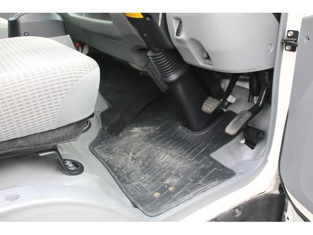 トヨタダイナパネルバン小型（2t・3t）[写真39]