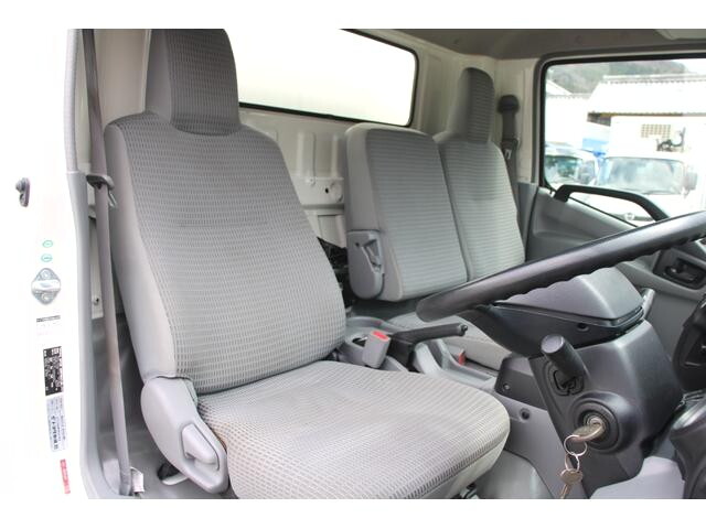 トヨタダイナパネルバン小型（2t・3t）[写真40]