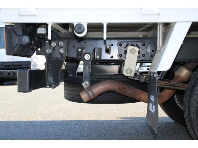 いすゞエルフ平ボディ小型（2t・3t）[写真20]