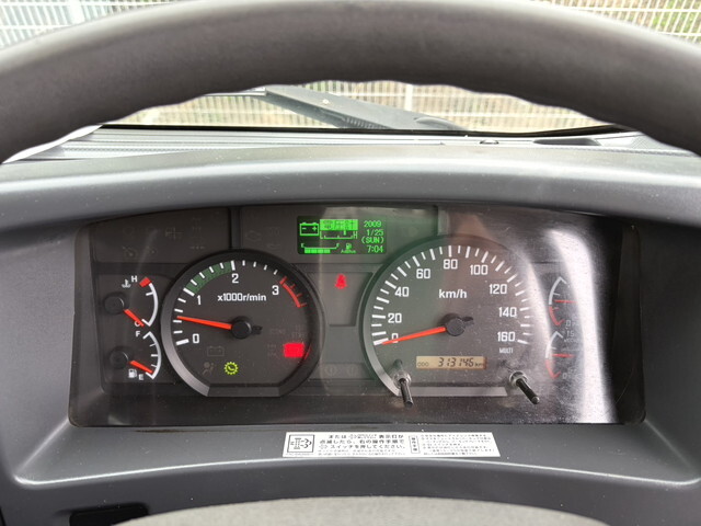 いすゞフォワードセルフローダー大型（10t）[写真40]