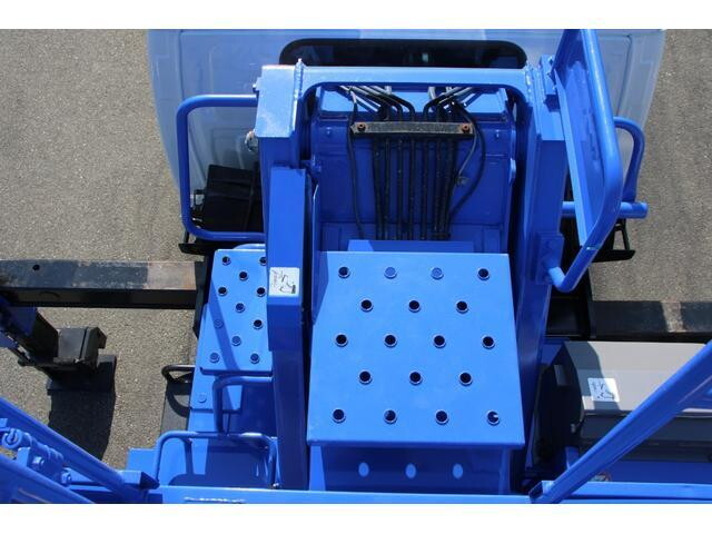 いすゞエルフ高所作業車小型（2t・3t）[写真19]