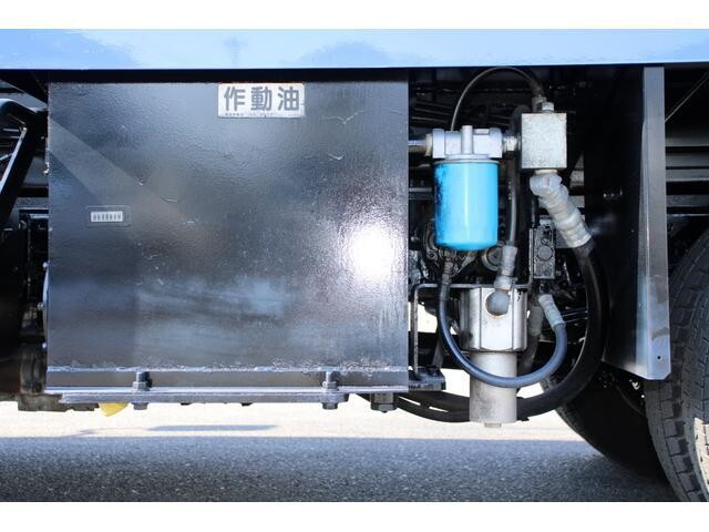 いすゞエルフ高所作業車小型（2t・3t）[写真24]