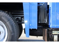 いすゞエルフ高所作業車小型（2t・3t）[写真26]