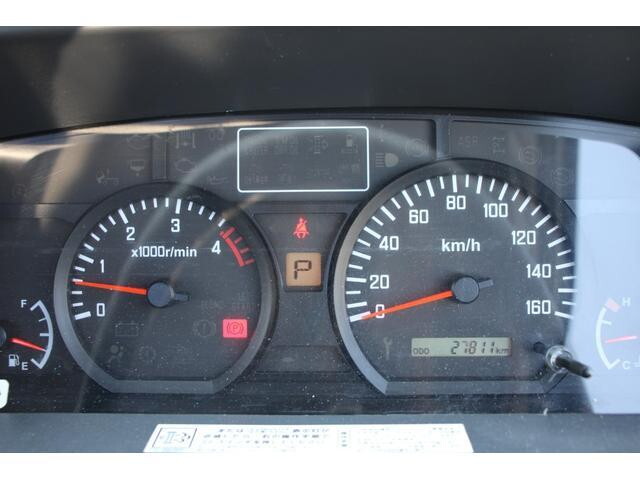 いすゞエルフ高所作業車小型（2t・3t）[写真30]