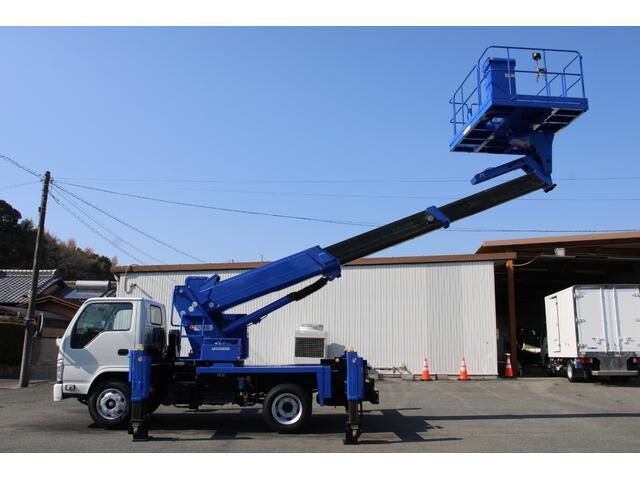 いすゞエルフ高所作業車小型（2t・3t）[写真05]