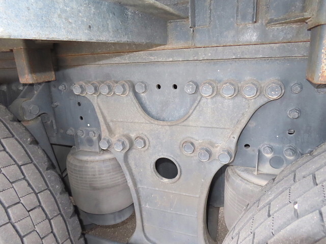 日野プロフィアアルミブロック大型（10t）[写真10]