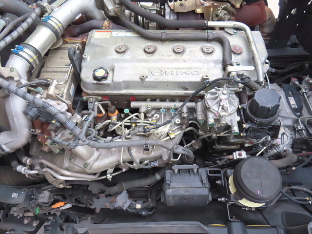 日野プロフィアアルミブロック大型（10t）[写真15]