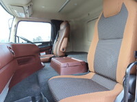 日野プロフィアアルミブロック大型（10t）[写真19]