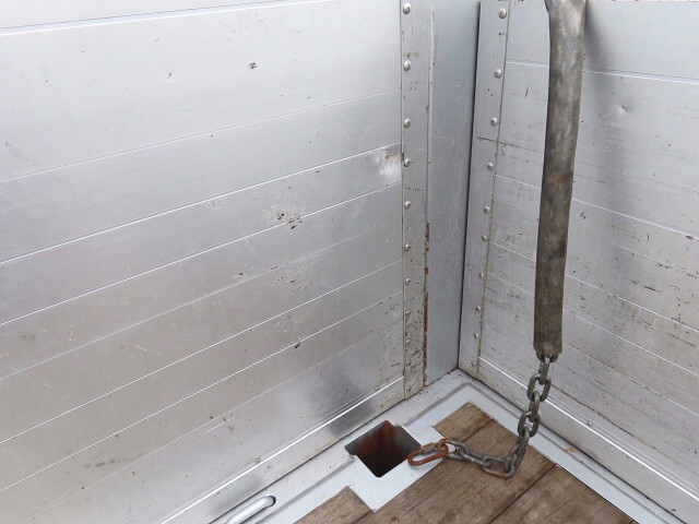 日野プロフィアアルミブロック大型（10t）[写真29]