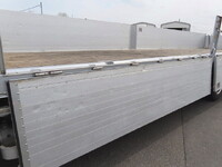 日野プロフィアアルミブロック大型（10t）[写真35]