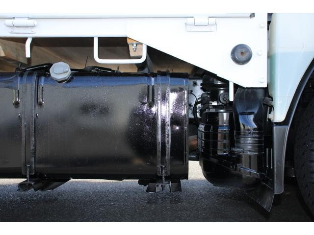 マツダタイタン平ボディ小型（2t・3t）[写真24]