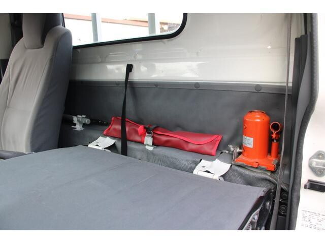 マツダタイタン平ボディ小型（2t・3t）[写真40]