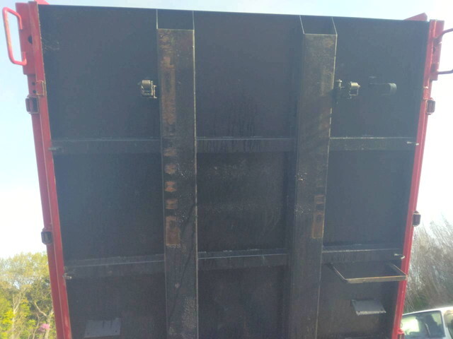 三菱ふそうキャンターダンプ小型（2t・3t）[写真19]