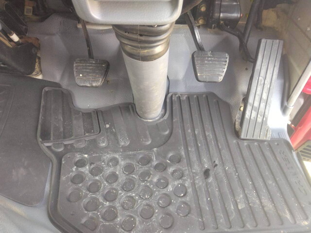 三菱ふそうキャンターダンプ小型（2t・3t）[写真25]