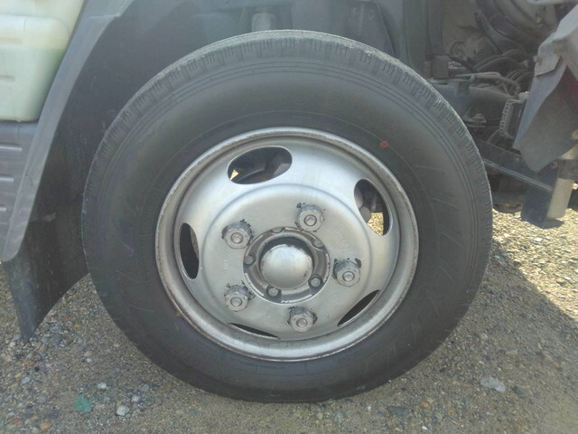 三菱ふそうキャンターダンプ小型（2t・3t）[写真35]