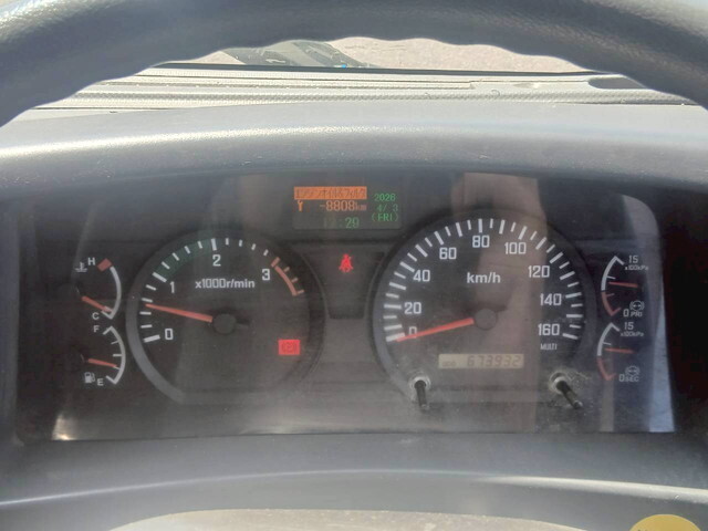 いすゞフォワードクレーン3段増トン（6t・8t）[写真28]