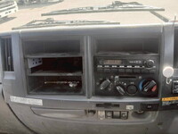 いすゞフォワードクレーン3段増トン（6t・8t）[写真31]