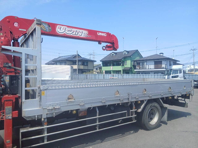 いすゞフォワードクレーン3段増トン（6t・8t）[写真09]