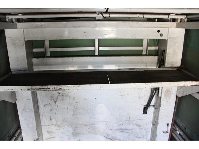 いすゞエルフ幌車小型（2t・3t）[写真18]