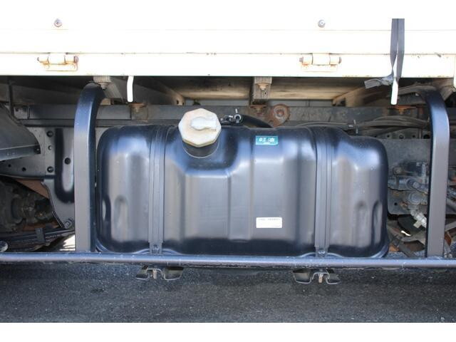 いすゞエルフ幌車小型（2t・3t）[写真24]