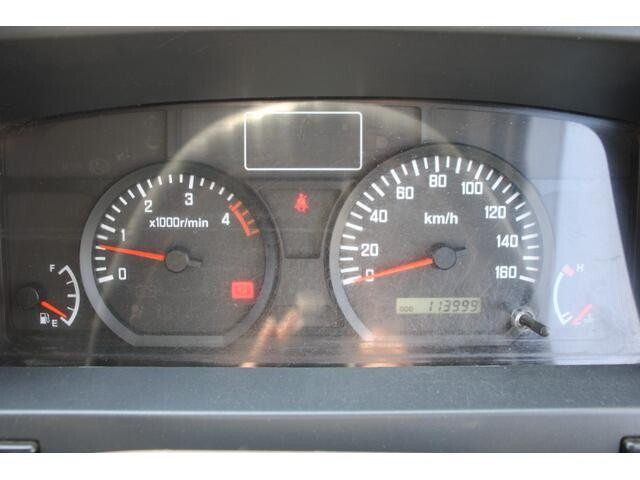 いすゞエルフ幌車小型（2t・3t）[写真28]