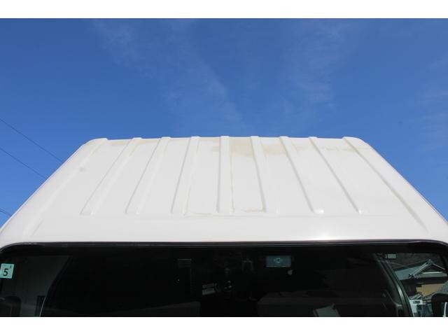 いすゞエルフ幌車小型（2t・3t）[写真09]