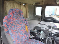 いすゞギガコンテナ専用車大型（10t）[写真15]