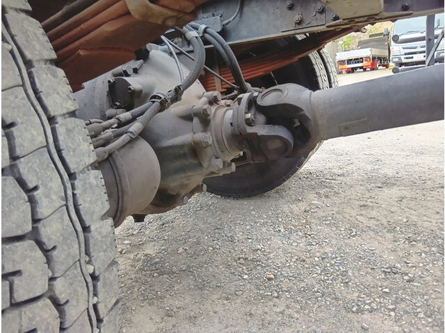 いすゞギガコンテナ専用車大型（10t）[写真30]