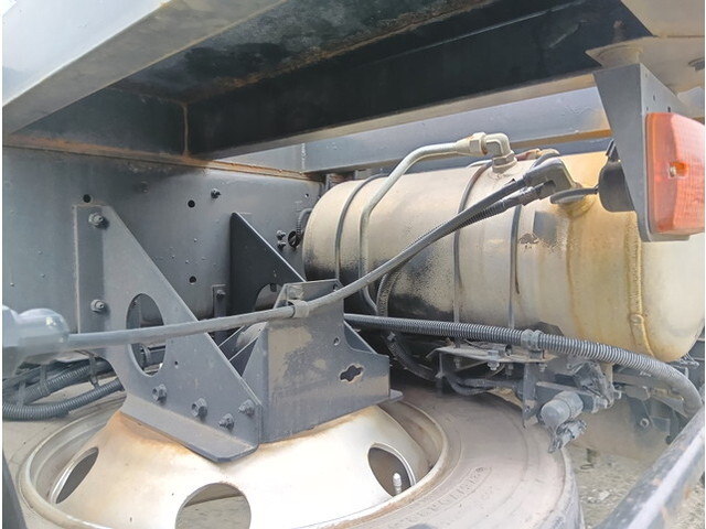 いすゞギガコンテナ専用車大型（10t）[写真31]